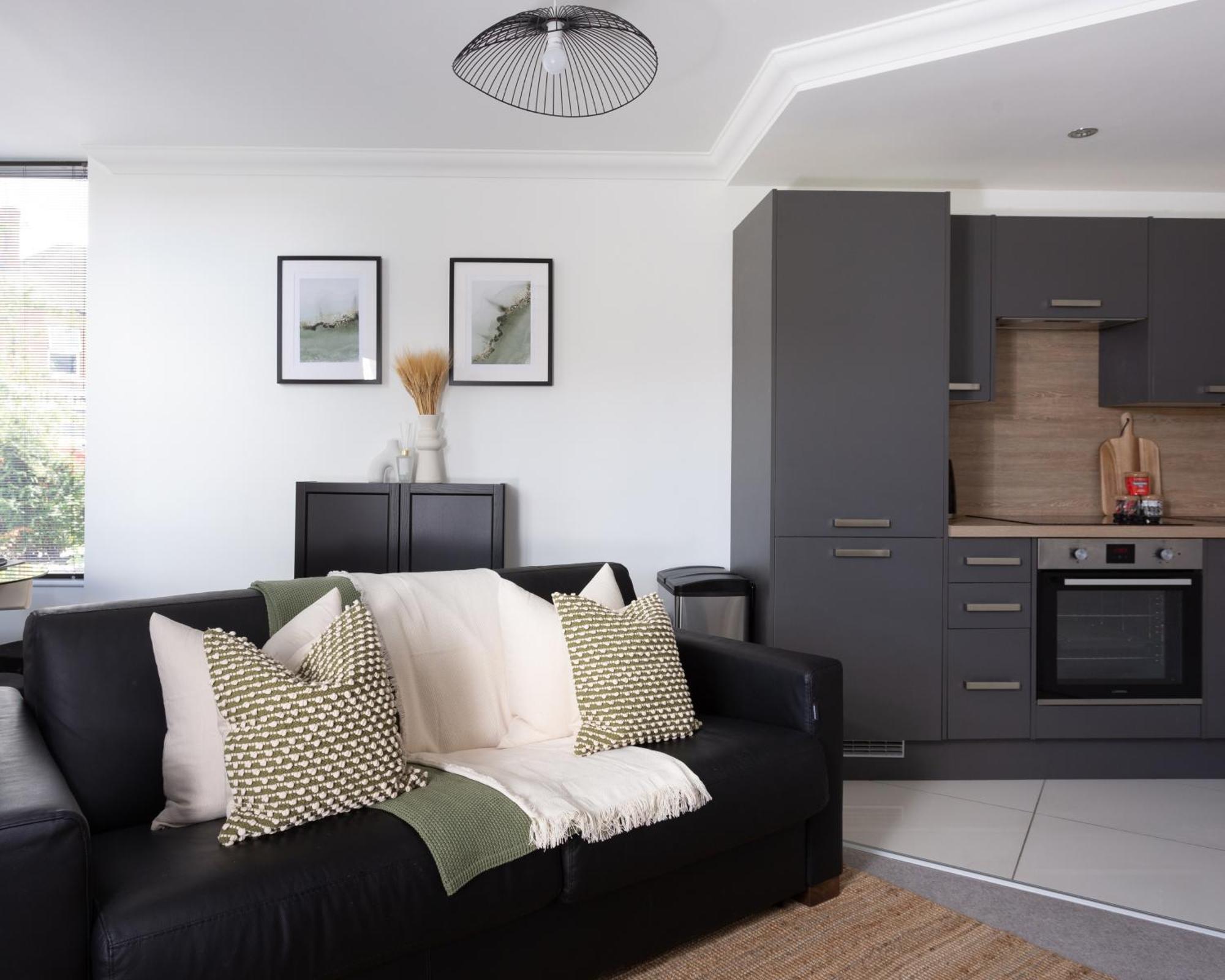 London Mews, Modern Apartment - Sleeps 4 Йорк Екстериор снимка